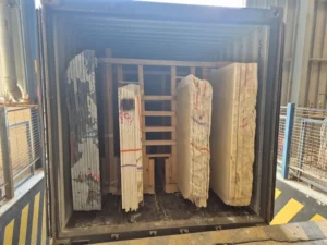 Импорт из Испании в Россию: кейс перевозки мраморных слэбов без смены контейнера